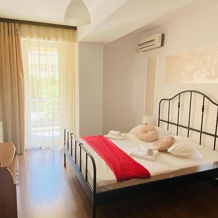 Catalina Summerland Apartaments Mamaia Nord エクステリア 写真