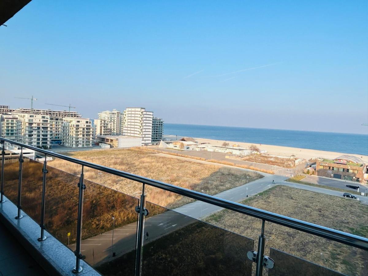Catalina Summerland Apartaments Mamaia Nord エクステリア 写真