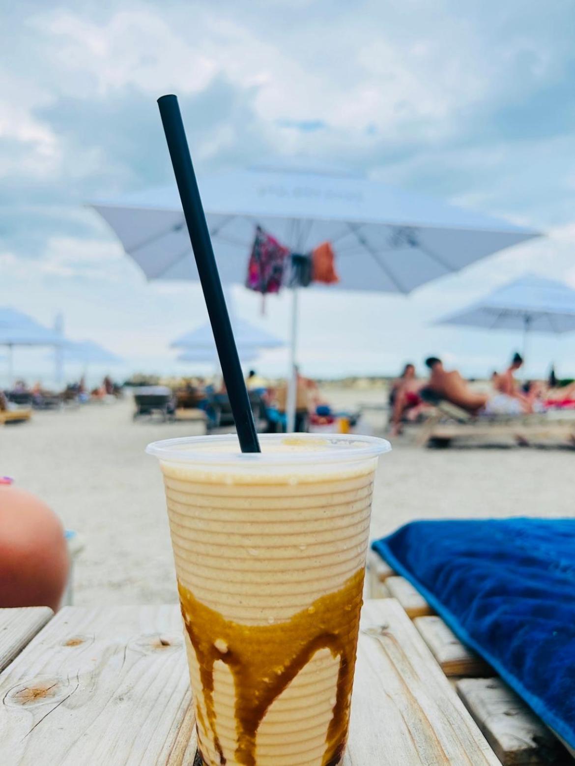 Catalina Summerland Apartaments Mamaia Nord エクステリア 写真
