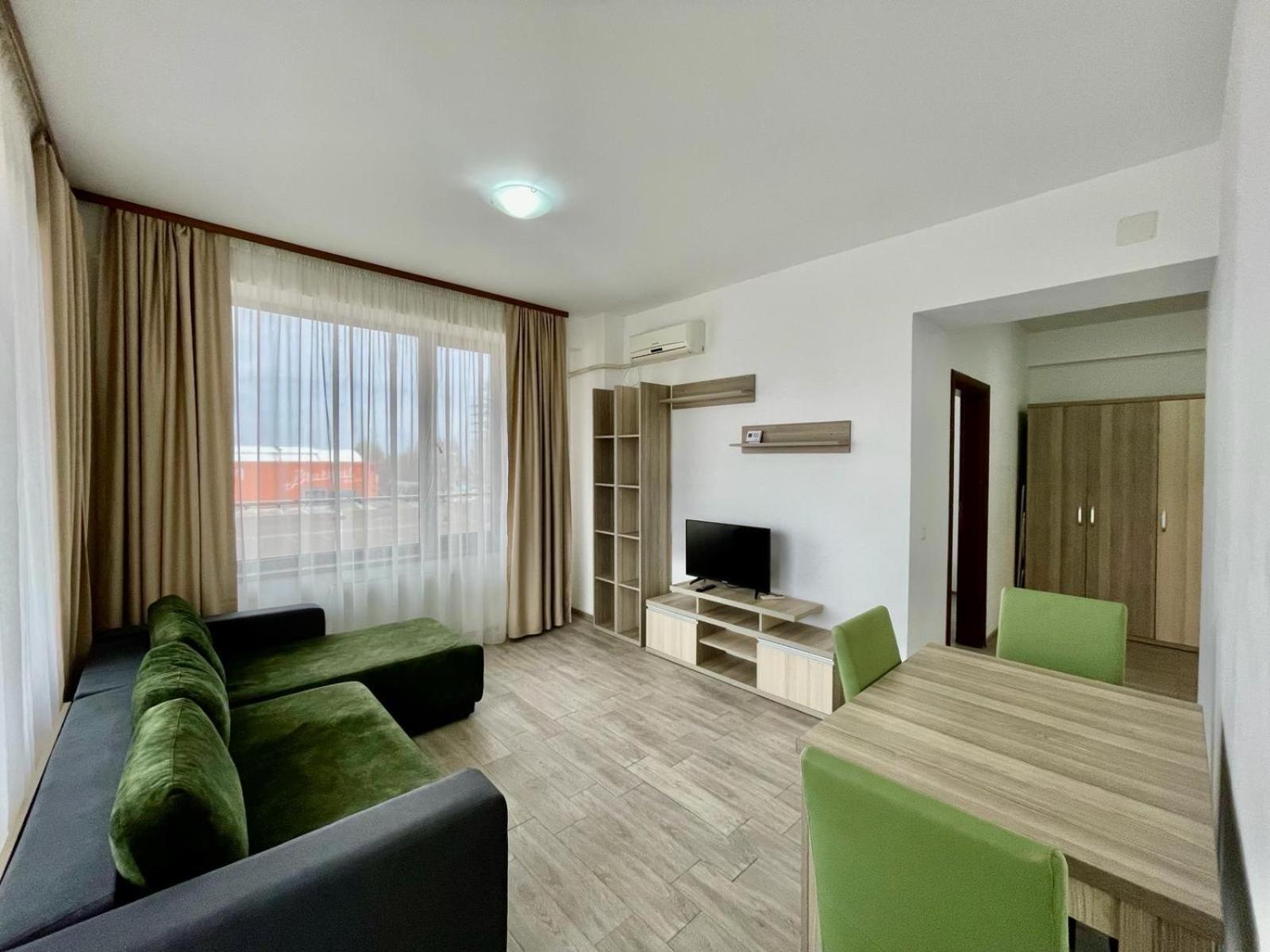 Catalina Summerland Apartaments Mamaia Nord エクステリア 写真